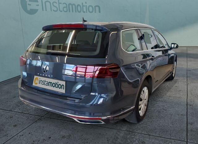 Gebraucht VW Passat Elegance 150 PS (110 kW) 2020 Grau Kombi