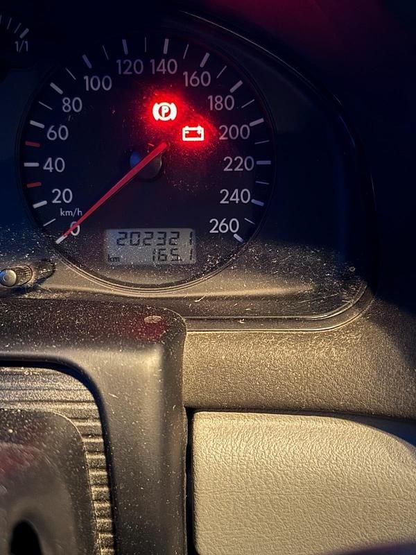 Second-hand VW Passat 101 CP (74 kW) 1999 Berlinǎ