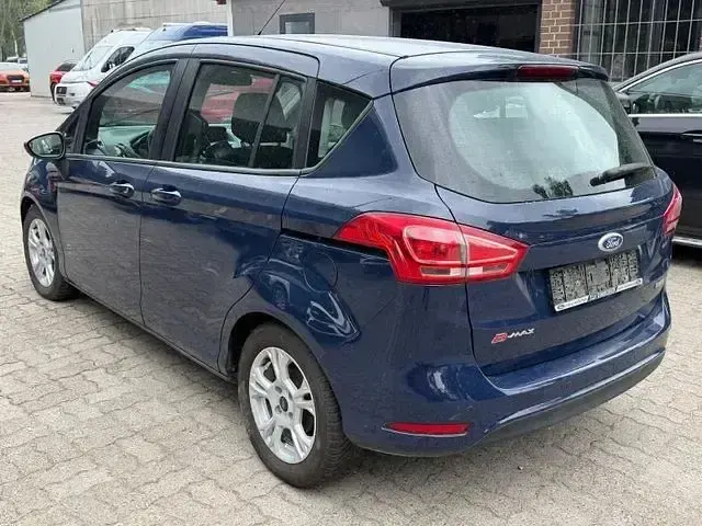 Gebraucht Ford B-MAX Trend 101 PS (74 kW) 2014 Blau Van / Kleinbus