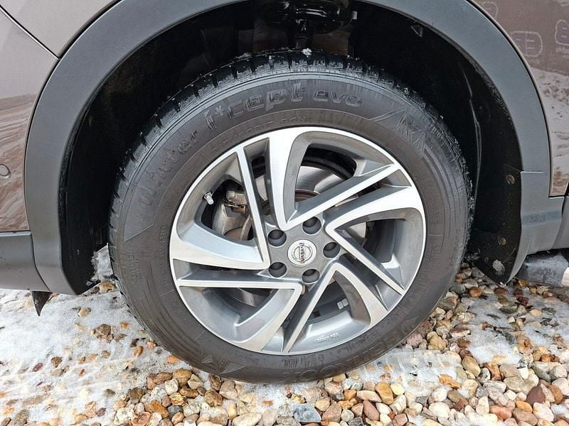 Gebraucht Nissan Qashqai 159 PS (116 kW) 2018 Braun SUV