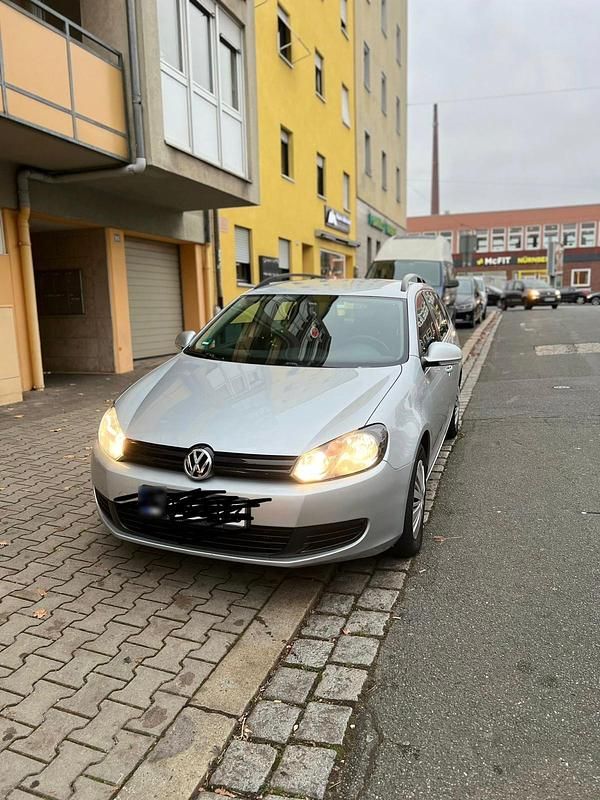 Gebraucht VW Golf VII 105 PS (77 kW) 2012 Grau Kombi