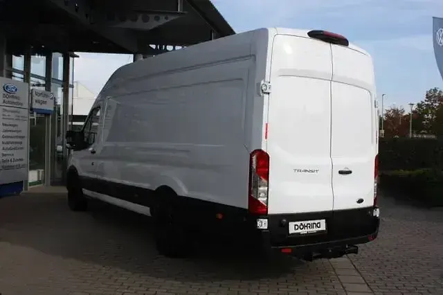 Używany Ford Transit Trend 131 KM (96 kW) 2023 Biały Van