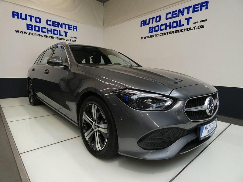 Gebraucht Mercedes C220 Avantgarde 200 PS (147 kW) 2022 Grau Limousine