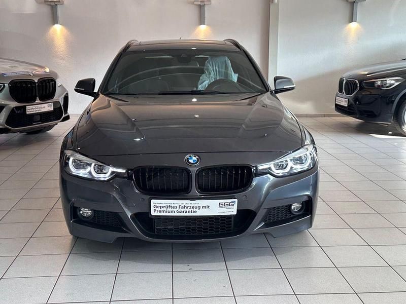 Gebraucht BMW 330 M Sport 252 PS (185 kW) 2018 Grau Limousine