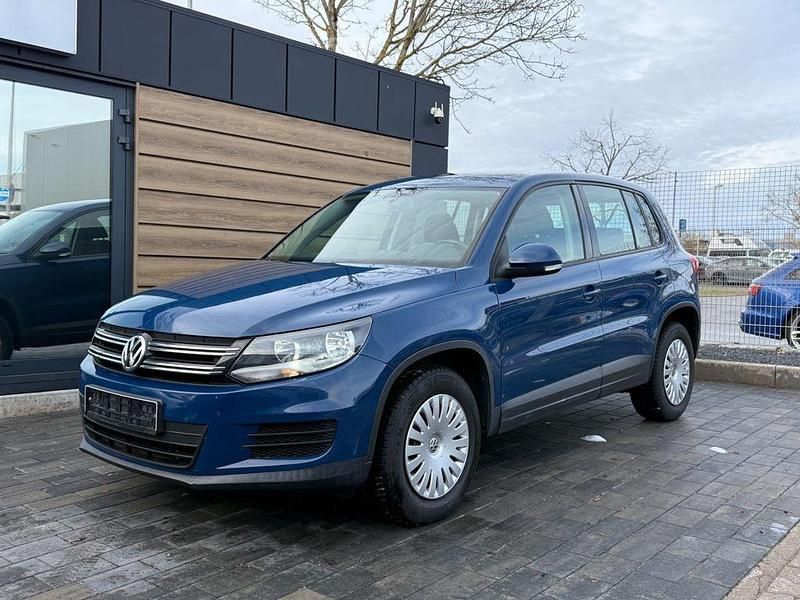 Blau Gebraucht 2012 VW Tiguan Trendline SUV | 9.900 € (Fairer Preis) - Bild 1/4