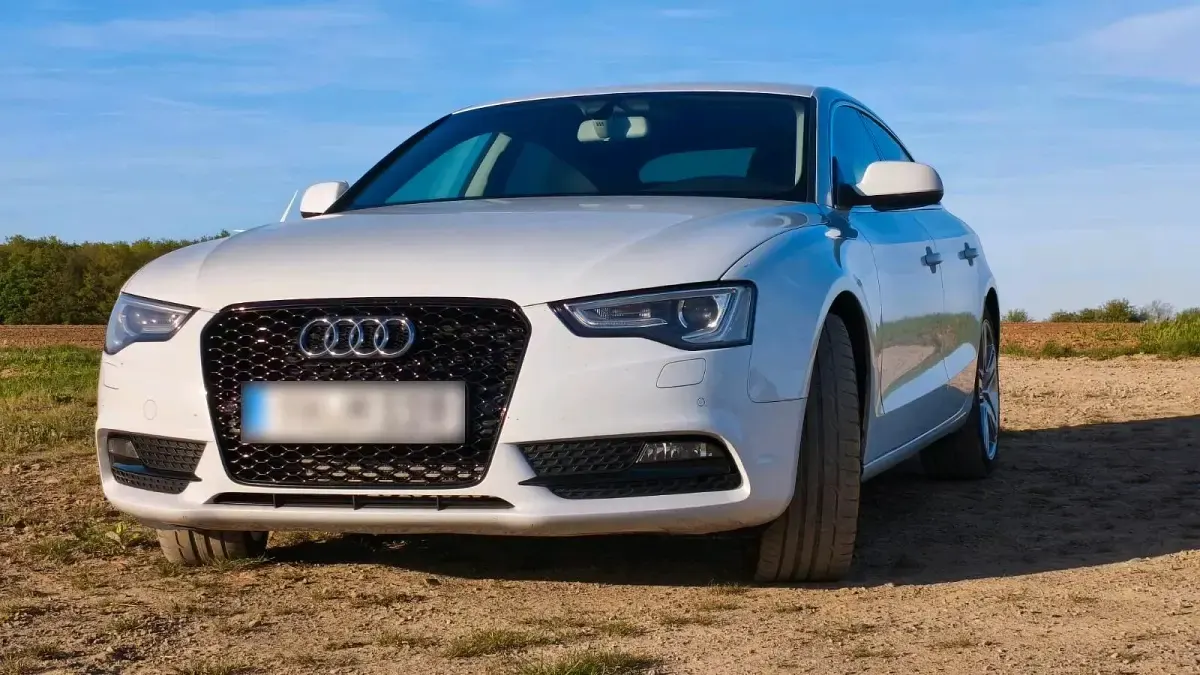 Second-hand Audi A5 Sportback 177 CP (130 kW) 2012 Alb Hatchback