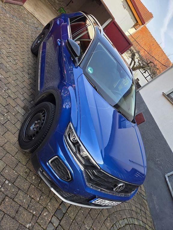 Gebraucht VW T-Roc 116 PS (85 kW) 2018 Blau SUV