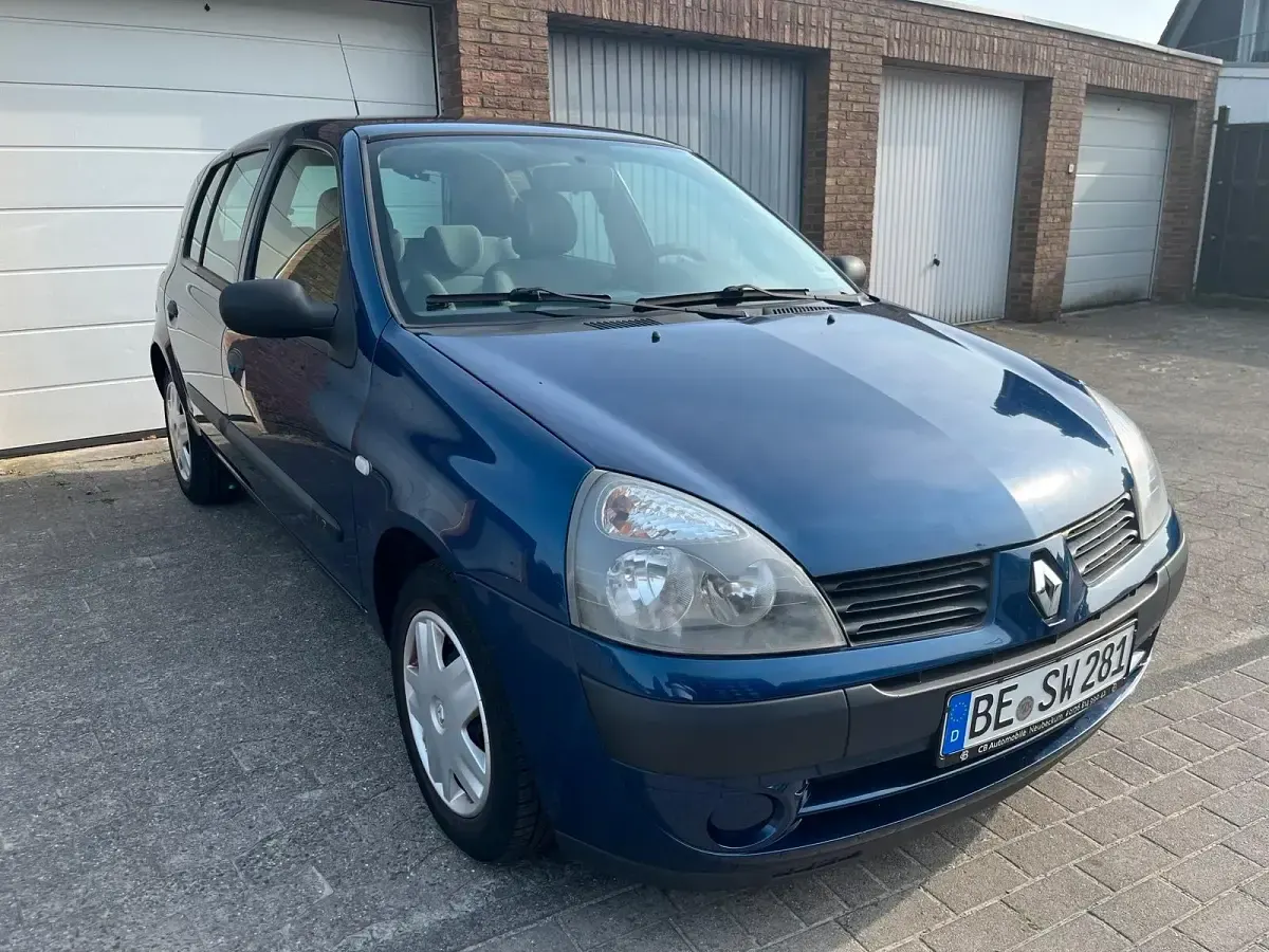 Brugt Renault Clio II 58 HK (42 kW) 2005 Blå Hatchback