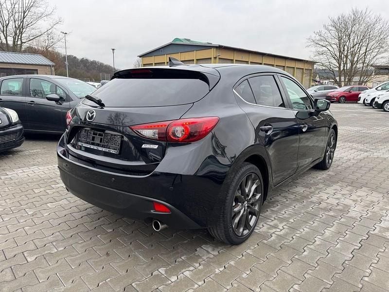 Gebraucht Mazda 3 Nakama 165 PS (121 kW) 2016 Schwarz Limousine