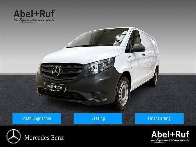 Gebraucht Mercedes e-Vito 85 kW (116 PS) 2021 Weiß Van / Kleinbus