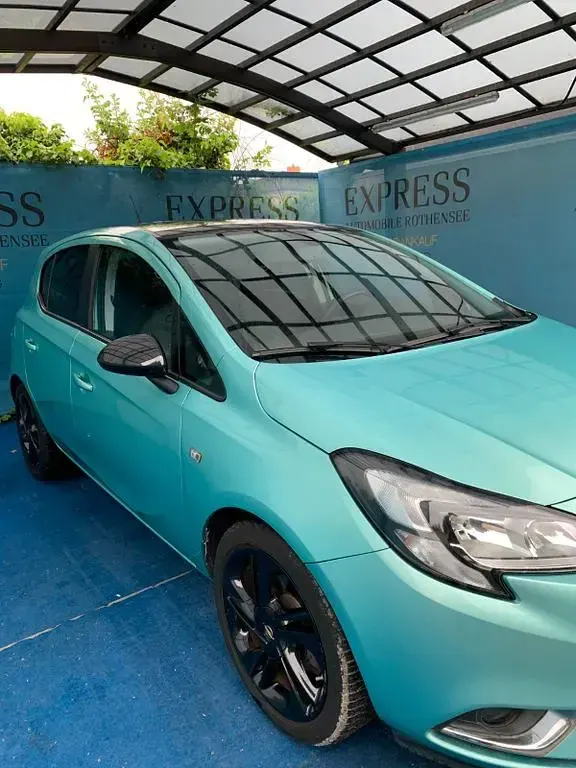 Usata Opel Corsa Color Edition 101 CV (74 kW) 2016 Verde Utilitaria