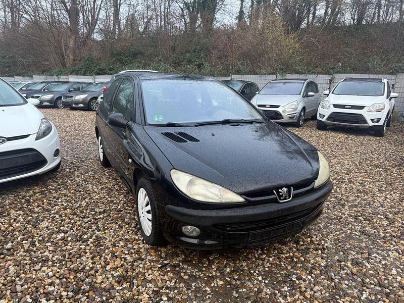 Gebraucht Peugeot 206 Filou 60 PS (44 kW) 2002 Schwarz Kleinwagen