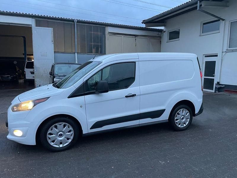 Gebraucht Ford Transit Connect 101 PS (74 kW) 2018 Weiß Van / Kleinbus