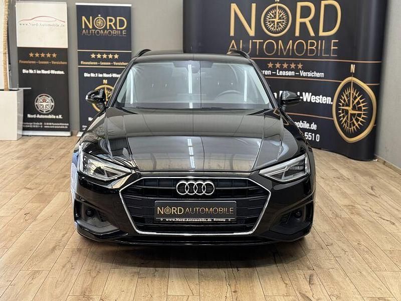 Gebraucht Audi A4 150 PS (110 kW) 2022 Schwarz Limousine