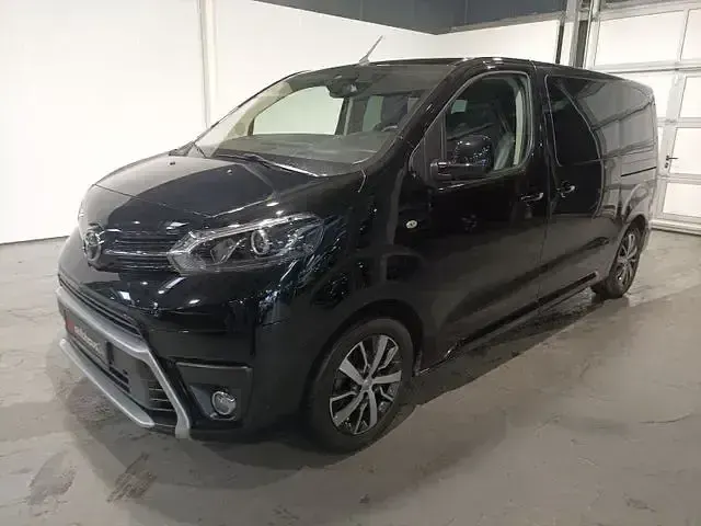 Gebraucht Toyota Proace Verso Executive 177 PS (130 kW) 2024 Schwarz Kombi