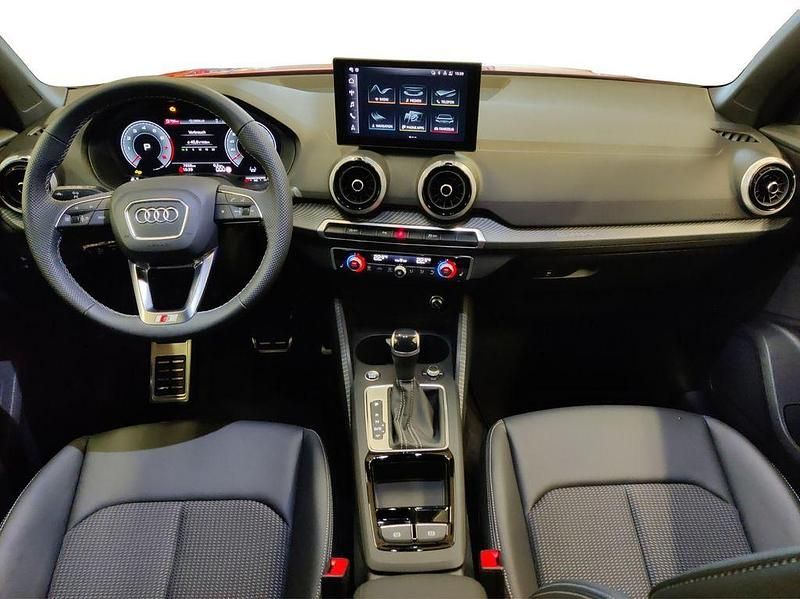 Second-hand Audi Q2 Advanced 190 CP (139 kW) 2024 Roșu SUV