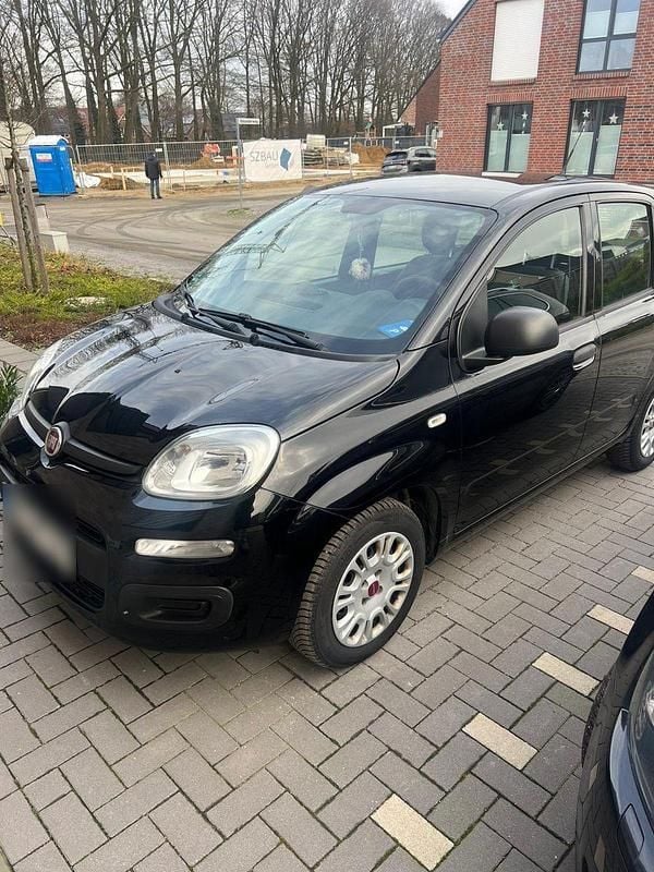 Schwarz Gebraucht 2018 Fiat Panda Easy Kleinwagen | 5.850 € (Fairer Preis) - Bild 1/4