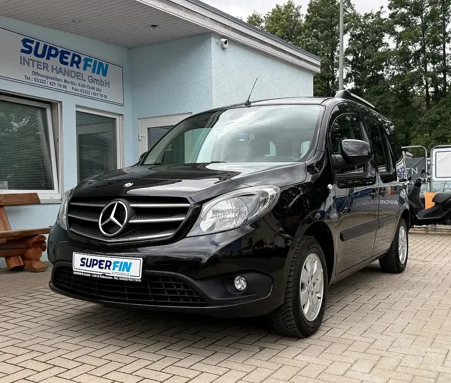Gebraucht Mercedes Citan 111 Edition 110 PS (80 kW) 2018 Schwarz Van / Kleinbus