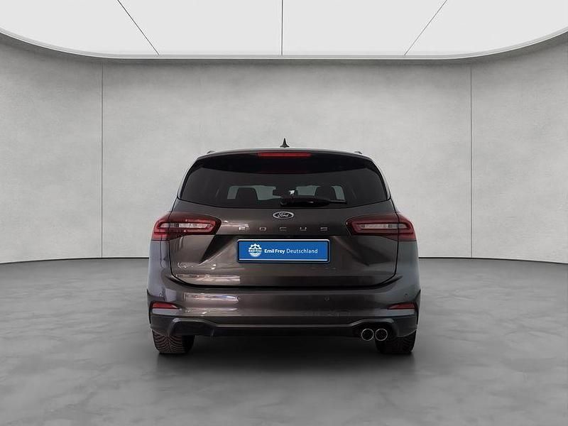 Gebraucht Ford Focus ST-Line X 155 PS (114 kW) 2024 Magnetic metallic Kombi