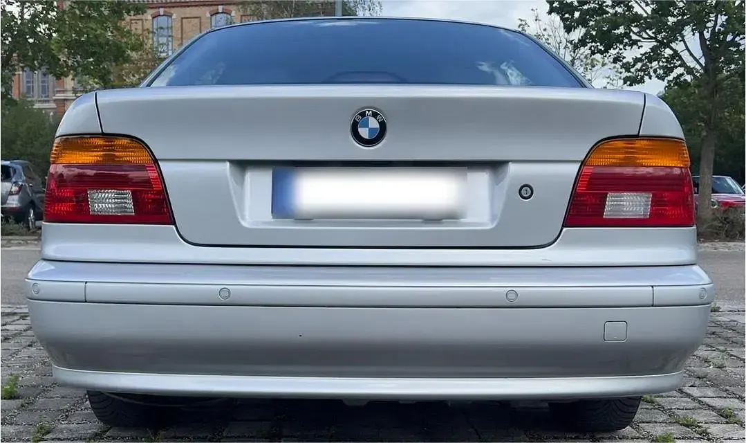 Gebraucht BMW 520 170 PS (125 kW) 2001 Silber Limousine