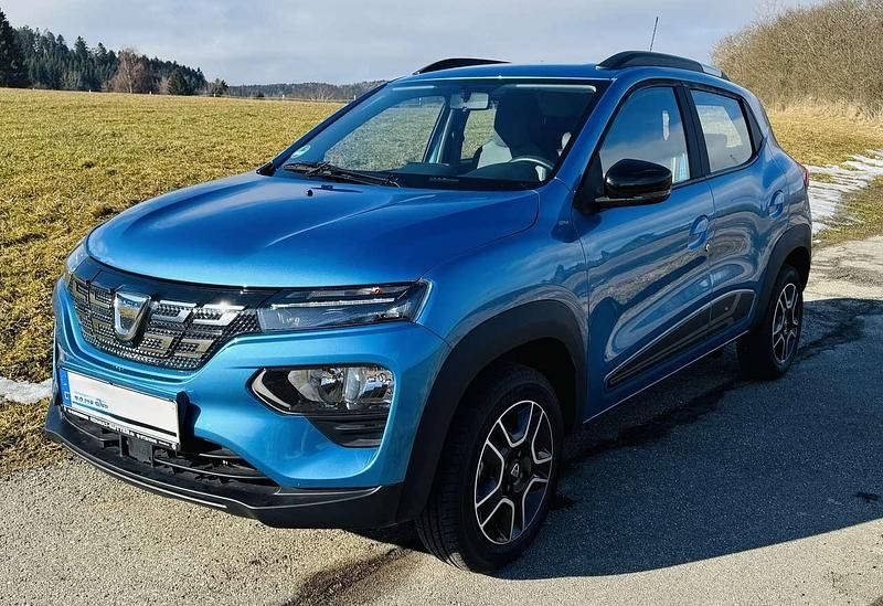 Gebraucht Dacia Spring Comfort Plus 33 kW (45 PS) 2022 Blau Kleinwagen