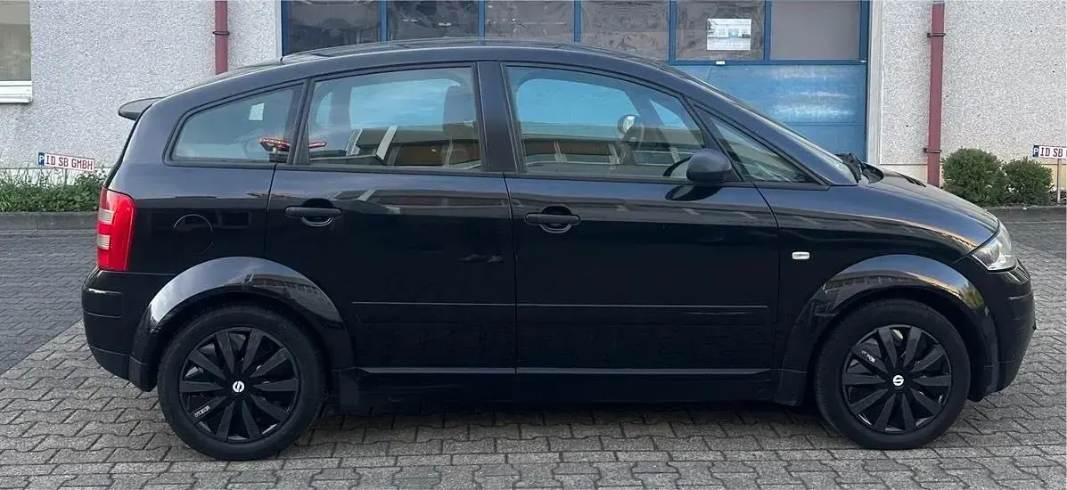 Gebraucht Audi A2 75 PS (55 kW) 2000 Schwarz Kleinwagen