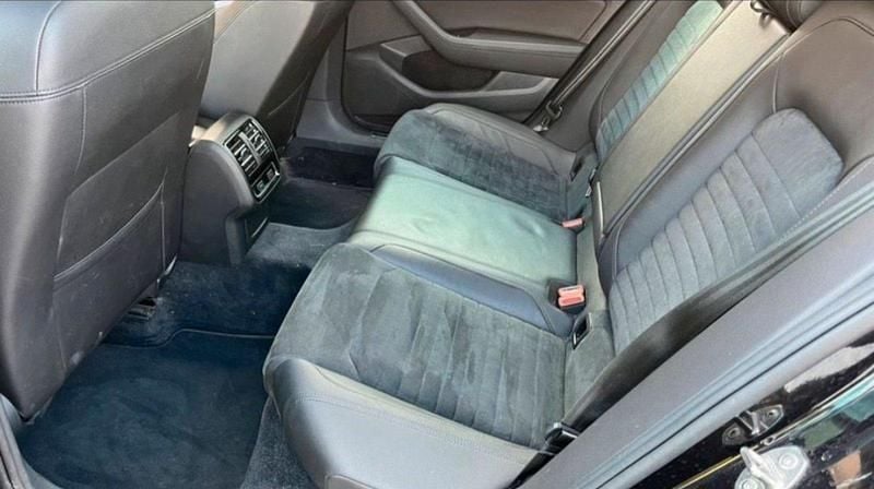 Gebraucht VW Passat Highline 150 PS (110 kW) 2015 Schwarz Kombi