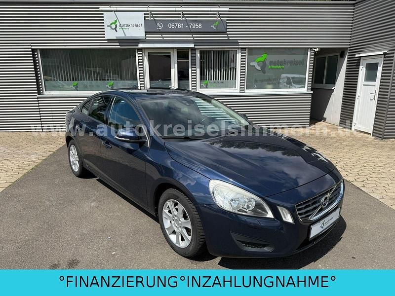Blau Gebraucht 2011 Volvo S60 Kinetic Limousine | 9.490 € (Fairer Preis) - Bild 1/4