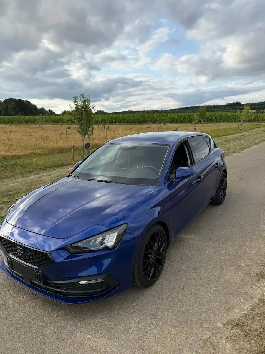 Gebraucht Seat Leon 116 PS (85 kW) 2021 Blau Limousine