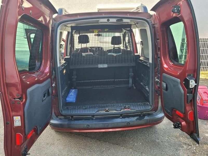 Gebraucht Mercedes Citan 111 Edition 110 PS (80 kW) 2016 Rot Kombi