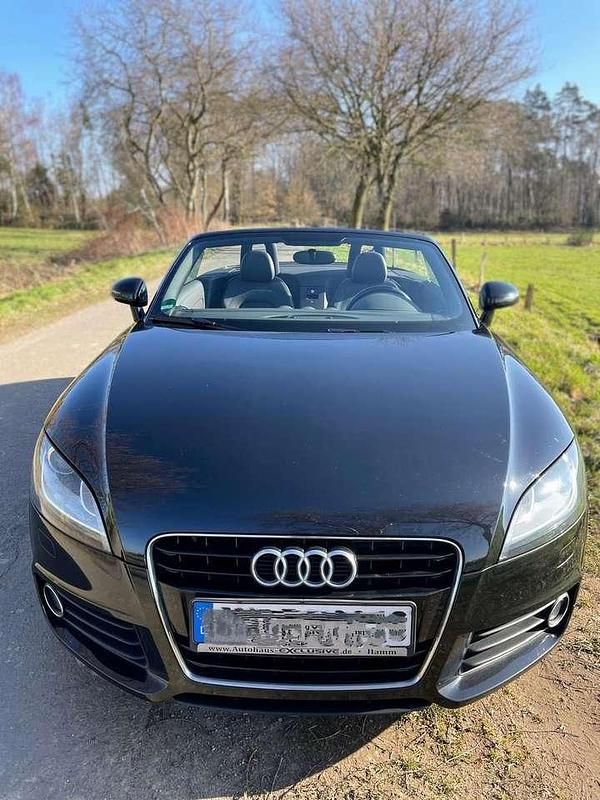 Gebraucht Audi TT Roadster 160 PS (117 kW) 2011 Schwarz Cabrio