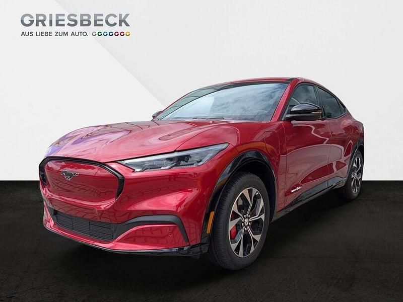 Rot metallic Gebraucht 2022 Ford Mustang Mach-E SUV | 32.420 € (Superpreis) - Bild 1/3