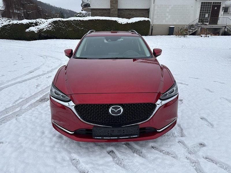 Gebraucht Mazda 6 Signature 194 PS (142 kW) 2018 Rot Limousine