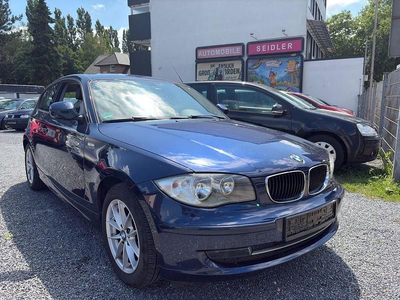 Blau Gebraucht 2010 BMW 116 Advantage Kleinwagen | 4.999 € (Fairer Preis) - Bild 1/4