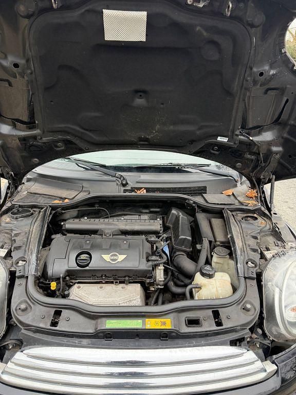 Gebraucht Mini Cooper 122 PS (89 kW) 2010 Schwarz Kleinwagen