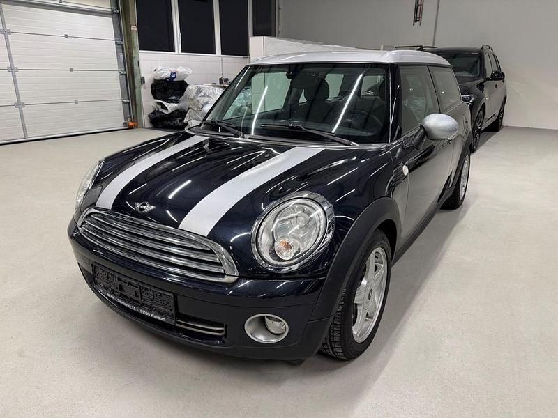 Schwarz Gebraucht 2009 Mini Cooper Clubman Kombi | 5.990 € (Fairer Preis) - Bild 1/4