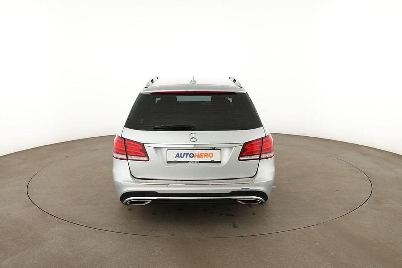 Gebraucht Mercedes E350 Avantgarde 258 PS (189 kW) 2016 Grau Kombi