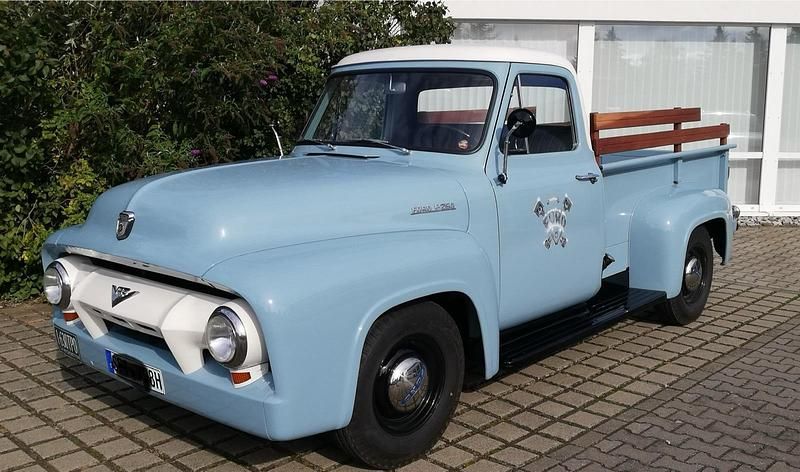 Blau Gebraucht 1954 Ford F100 Abholung | 29.999 € - Bild 1/4
