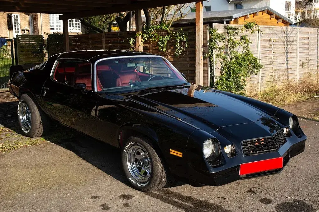 Gebraucht Chevrolet Camaro 131 PS (96 kW) 1981 Schwarz Coupé