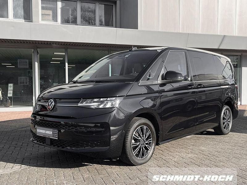 Gebraucht VW Multivan Life 150 PS (110 kW) 2025 Deep black perleffekt (schwarz) Van