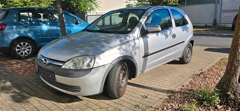 Grau Gebraucht 2003 Opel Corsa Kleinwagen | 1.350 € - Bild 1/4
