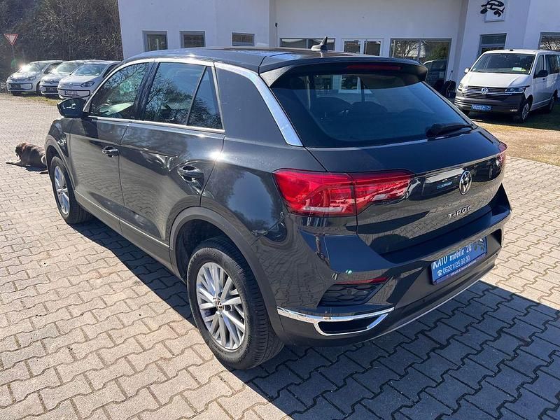Gebraucht VW T-Roc Style 116 PS (85 kW) 2021 Grau SUV