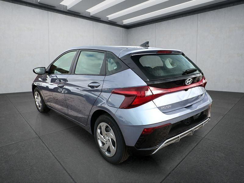 Blau Neu 2025 Hyundai i20 Select Kleinwagen | 19.199 € (Guter Preis) - Bild 1/1