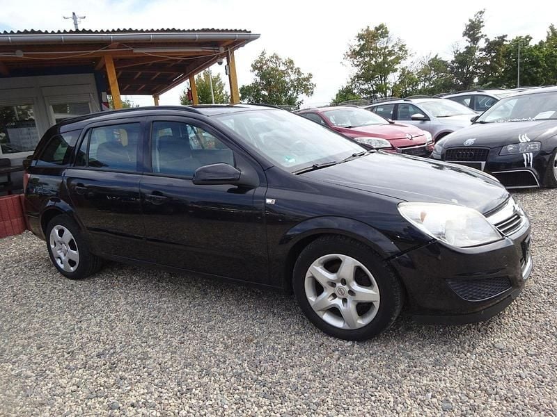 Gebraucht Opel Astra 116 PS (85 kW) 2008 Schwarz Kombi