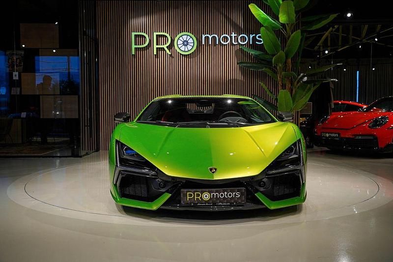 Gebraucht Lamborghini Revuelto 1016 PS (747 kW) 2024 Grün Coupé