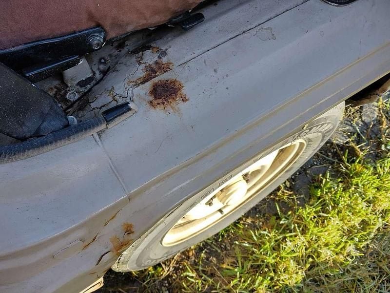 Gebraucht Mitsubishi L300 69 PS (50 kW) 1981 Beige Van