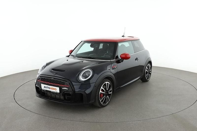 Schwarz Gebraucht 2022 Mini John Cooper Works Kleinwagen | 27.880 € (Fairer Preis) - Bild 1/3