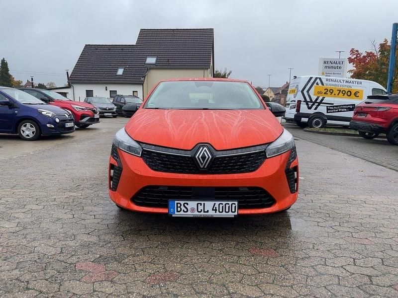 Gebraucht Renault Clio V Evolution 67 PS (49 kW) 2025 Valencia orange meallic (orange) Limousine