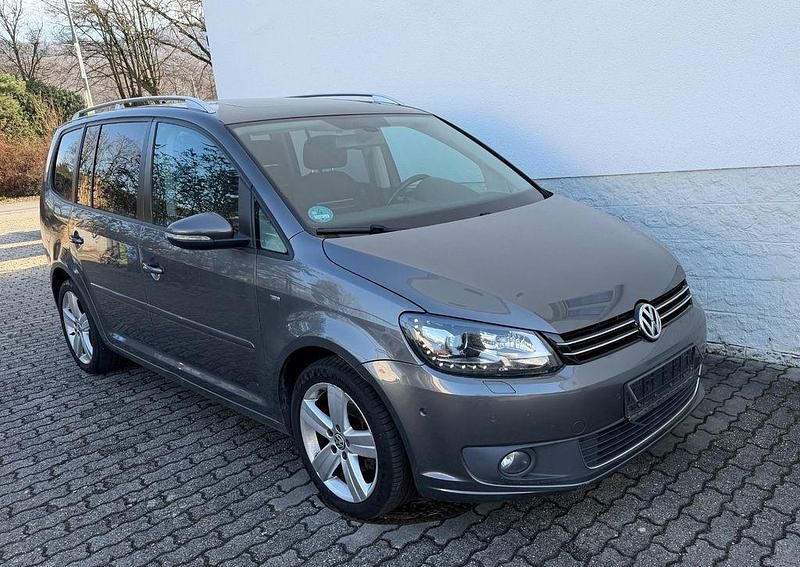 Gebraucht VW Touran Cup 105 PS (77 kW) 2014 Pepper grey metallic Van / Kleinbus