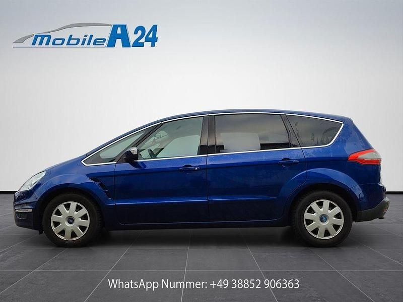 Second-hand Ford S-MAX Titanium 140 CP (102 kW) 2013 Albastru Monovolum